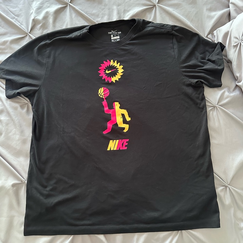 Men’s Nike Dri-fit shirt